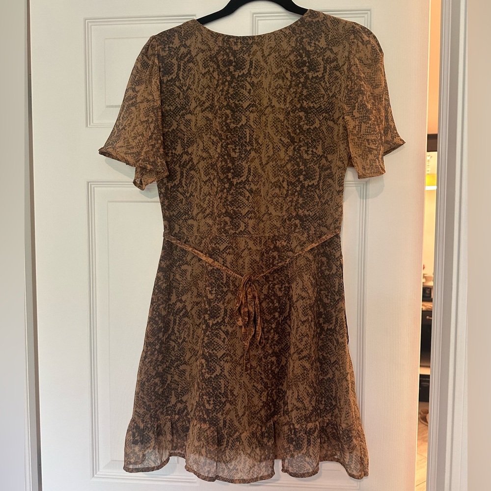 Abercrombie & Fitch Snake Print Flutter Sleeve Bu… - image 2